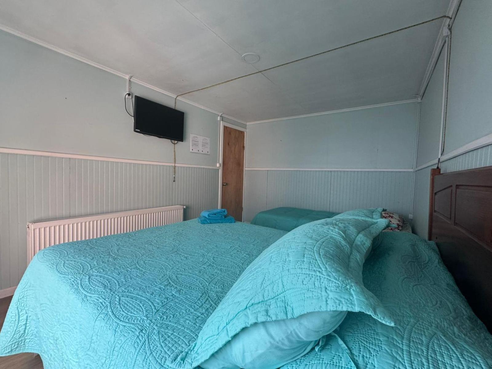 World'S End Hostal Puerto Natales Esterno foto