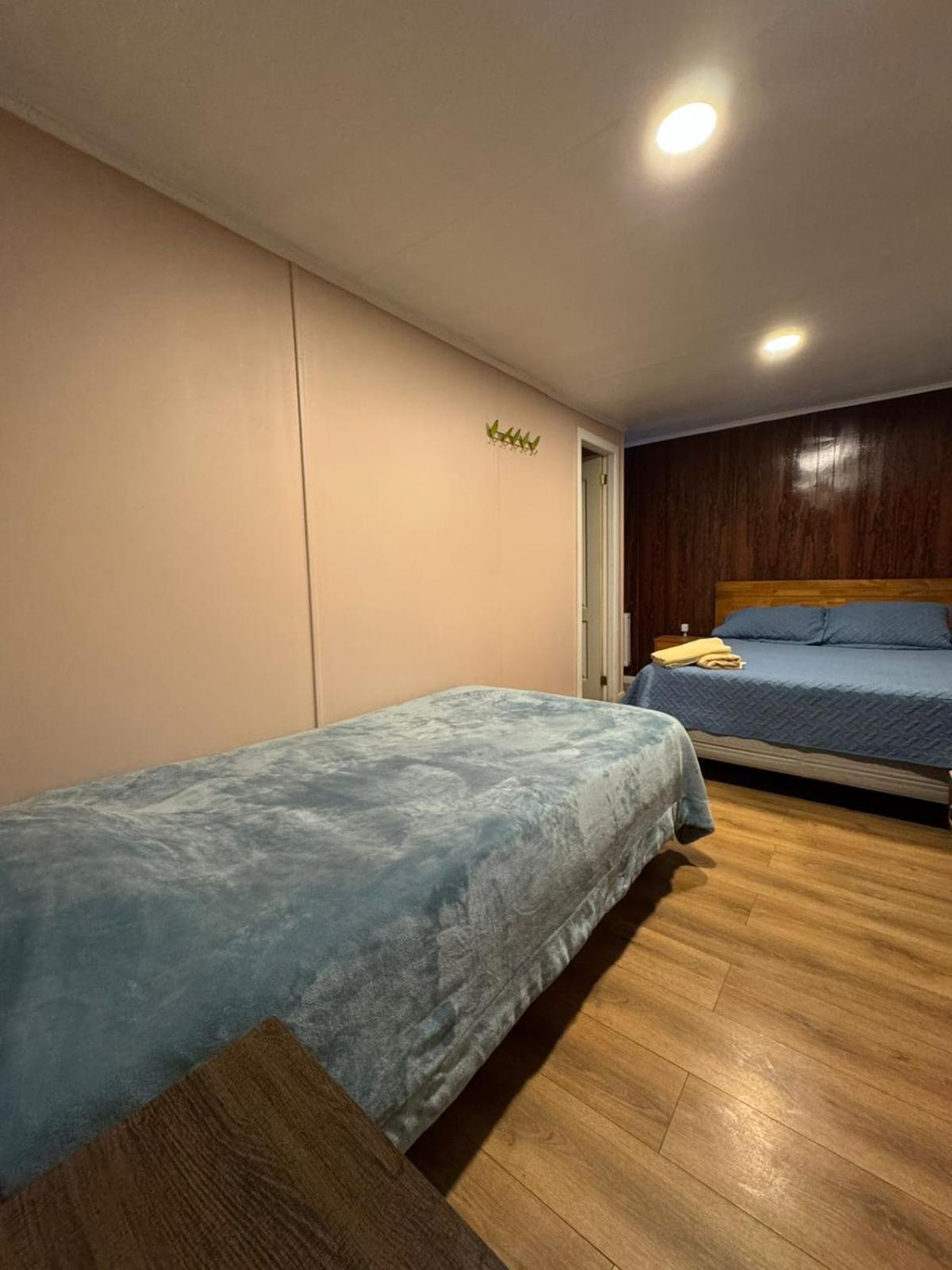 World'S End Hostal Puerto Natales Esterno foto